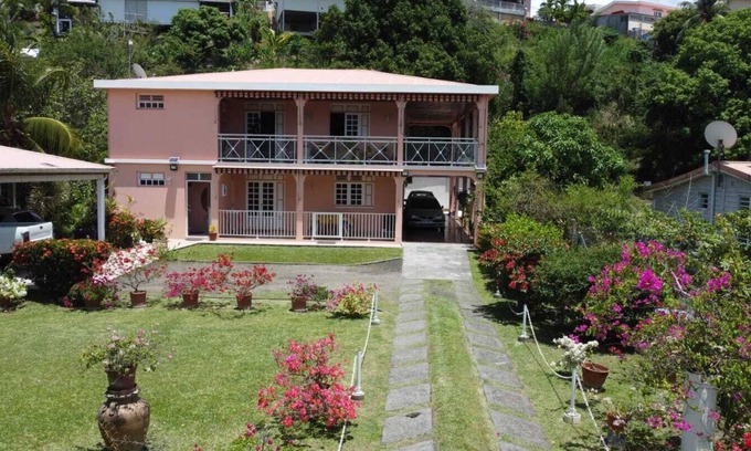 Trois-Rivieres Appartement | Nice Apartment F3 - 2 bedrooms- in Sainte Luce, near Anse Mabouyas
