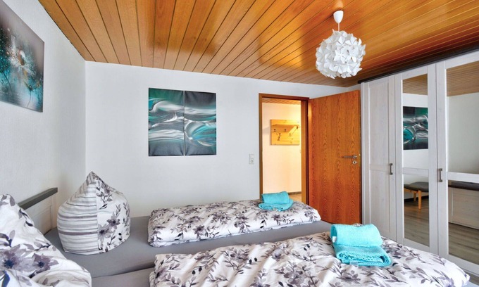 Schieder-Schwalenberg Appartement | Bel appartement pour 4 personnes avec WIFI, TV, balcon et animaux admis