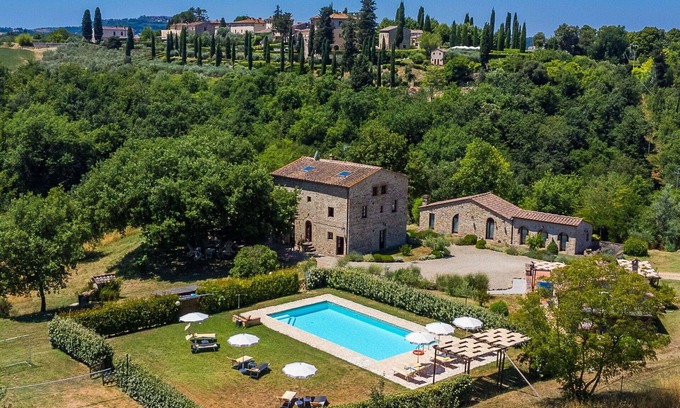 Collalto Maison | Appartement dans une maison de vacances avec WIFI, piscine privée, climatisation, TV, patio