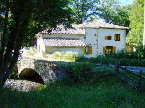 Saint-Pierre-le-Vieux Appartement | Nice apartment in Olsberg