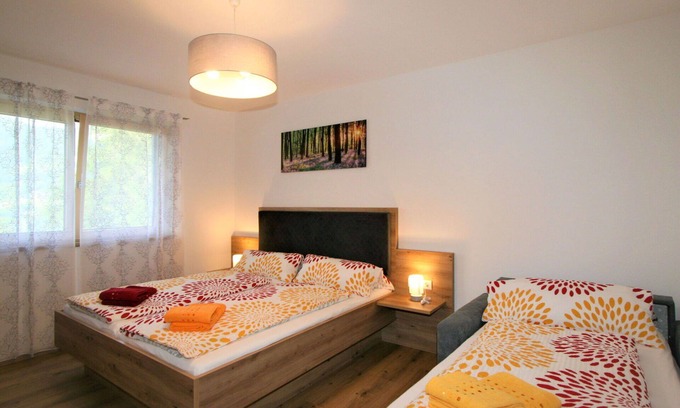 Holdernach Appartement | Agréable appartement pour 5 personnes avec WIFI, TV et terrasse