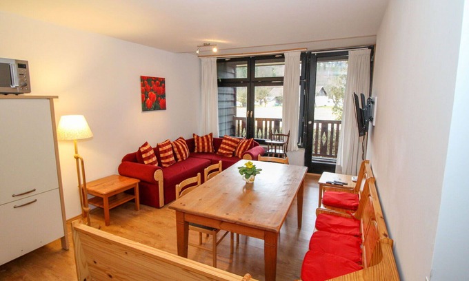 Muhldorf Appartement | Agréable appartement pour 8 personnes avec WIFI, TV et balcon