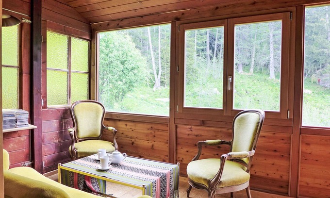 Buerchen Appartement | Joli appartement pour 10 personnes avec WIFI, TV, patio et parking
