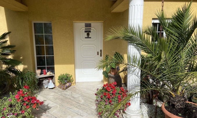 Steinheim Appartement | Agréable appartement pour 2 personnes avec bain à remous, WIFI, TV, patio et animaux admis