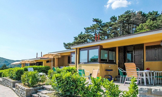 Marradi Appartement | Agréable appartement pour 2 personnes avec piscine, WIFI, TV, animaux admis et vue panoramique