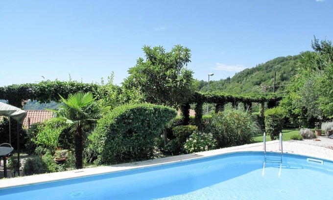 Vito d'Asio Appartement | Bel appartement pour 4 personnes avec piscine, WIFI, TV, patio, animaux admis et parking