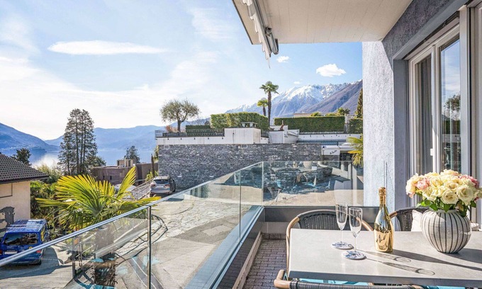 Ascona Appartement | Joli appartement pour 4 personnes avec WIFI, TV, balcon, animaux admis et parking