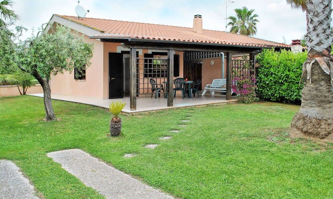 Fondi Appartement | Joli appartement pour 6 personnes avec climatisation, WIFI, TV, terrasse et animaux admis