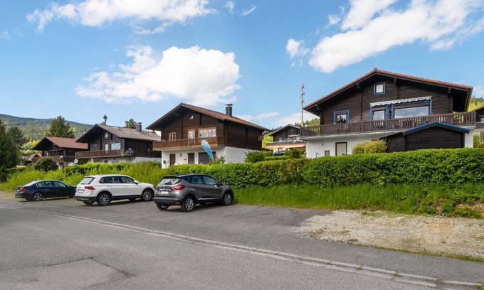 Arrach Appartement | Agréable appartement pour 4 personnes avec WIFI, TV, balcon et parking