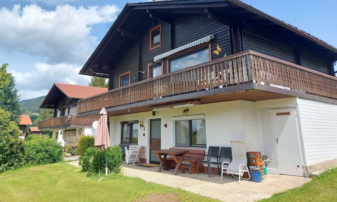 Arrach Appartement | Bel appartement pour 2 personnes avec WIFI, TV et parking