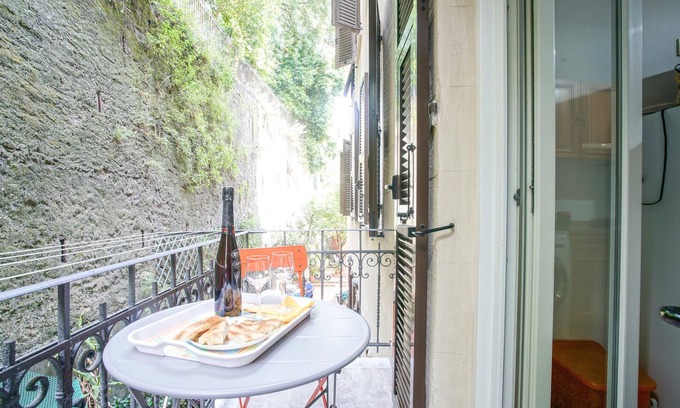 San Teodoro Appartement | Nice apartment in Genova with WiFi