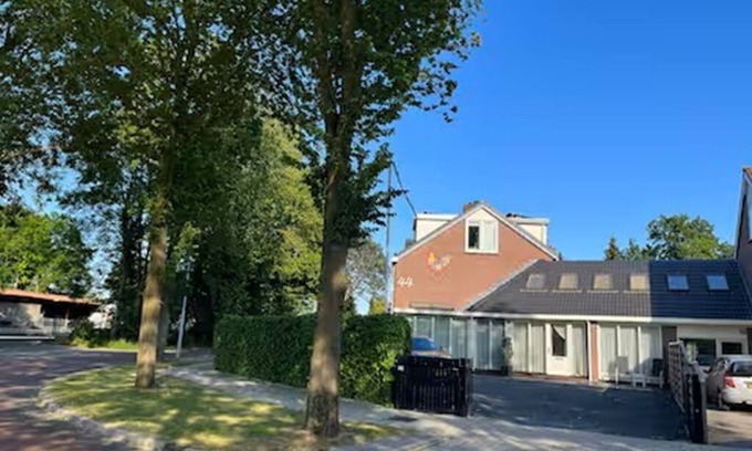 Lijnden Appartement | Nice Apartment in Lijnden, located next to Amsterdam