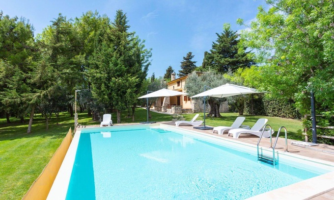 Casalbordino Maison | Joli appartement dans une maison de vacances pour 6 personnes avec WIFI, piscine, TV et terrasse