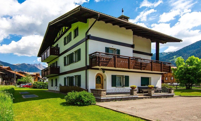 San Giovanni di Fassa Appartement | Joli appartement pour 4 personnes avec WIFI, TV, balcon et parking