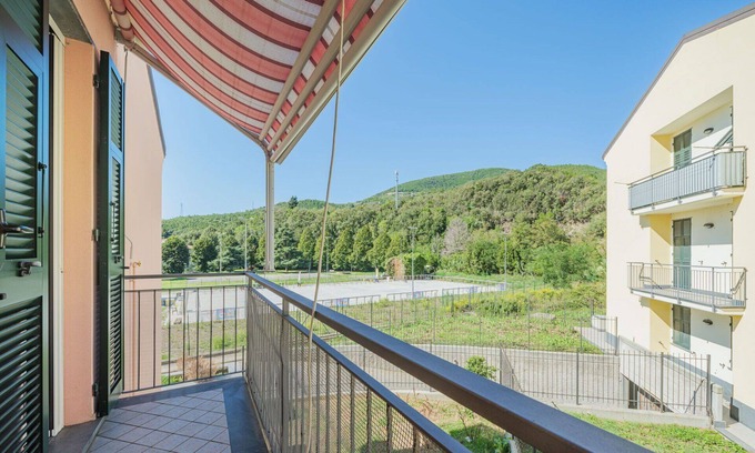 Sestri Levante Appartement | Confortable appartement pour 4 personnes avec WIFI, climatisation, TV et balcon
