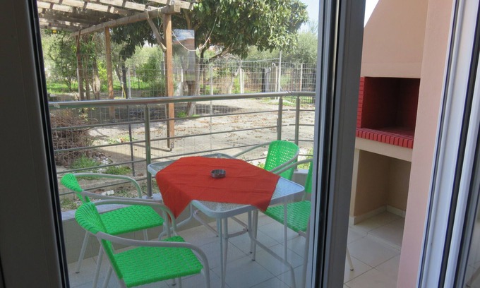 Paralia Ofryniou Appartement | Bel appartement familial à Touzla (Paralia Ofriniou), Kavala.