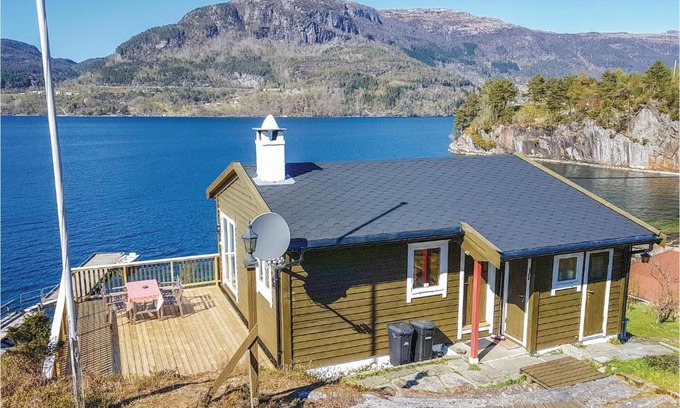 Eikelandsosen Maison | Nice Home In Eikelandsosen With Sauna