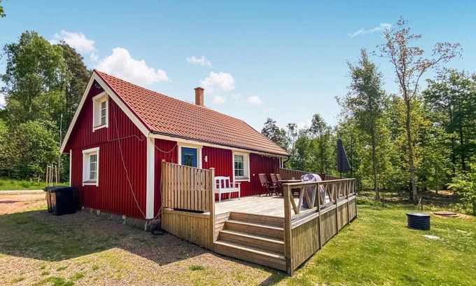 Knared Maison | Belle maison de 2 chambres à Kåphult