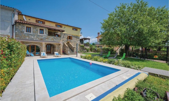 Krsan Maison | Nice Home In Krsan With Outdoor Swimming Pool