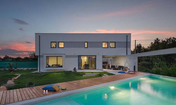 Sveta Nedelja Maison | Villa Leccino