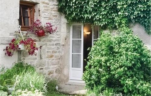 Molinot Maison | Nice Home In Molinot With Wifi