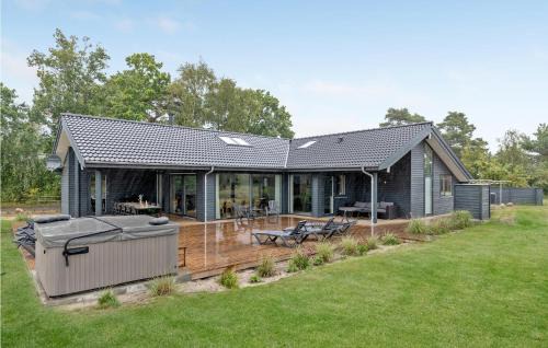 Balka Strand Maison | Nice Home In Nexø With Wifi