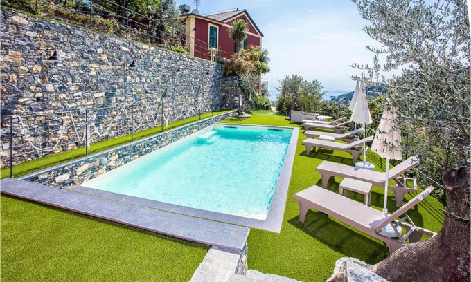Recco Maison | Nice Home In Recco With House Sea View