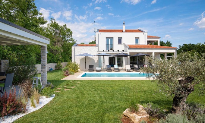 Jursici Maison | Nice home in Svetvincenat