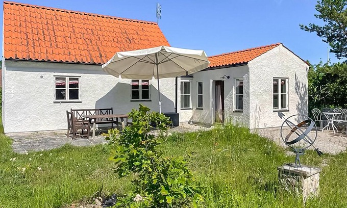 Tingstade Maison | Nice home in Tingstäde with WiFi