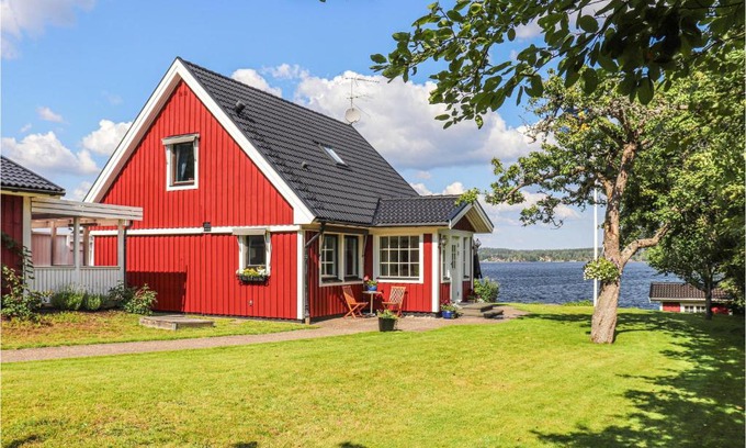 Tranas Maison | Nice Home In Tranås With Kitchen