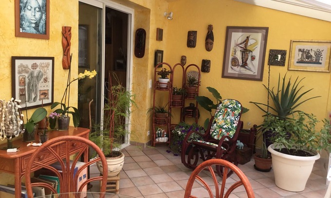 Saint-Herblain Maison | Joli maison dans quartier calme avec arrêts bus à la porte et commerces proches