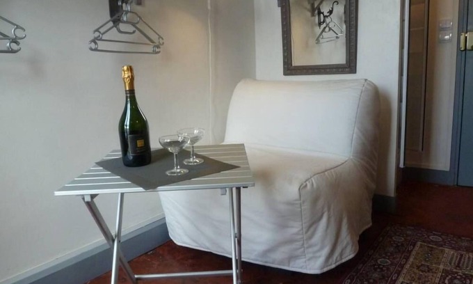 Quartier de la Folie-Mericourt Appartement | Jolie petite chambre au coeur de Paris