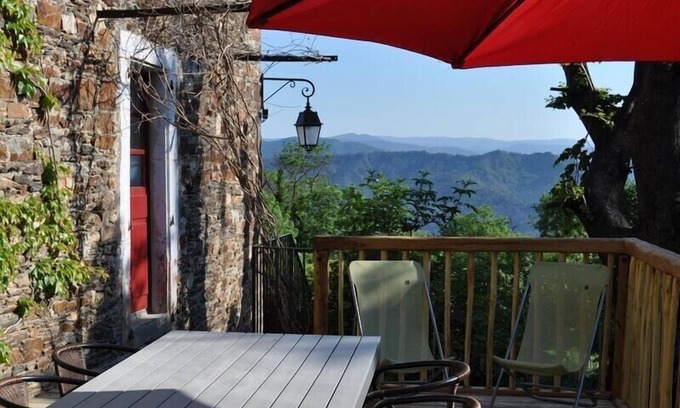 Moissac-Vallee-Francaise Appartement | Grand gite de charme et de caractère en Cévennes - vues panoramiques - Vacances