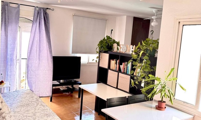 Capuchinos Appartement | Nice studio with private solarium