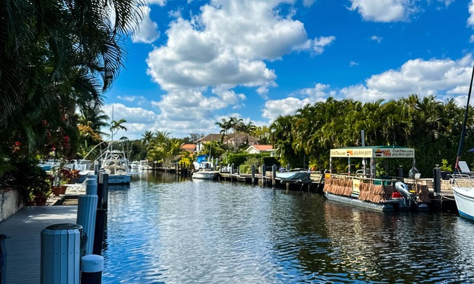 South New River Isles Maison | Ft. Lauderdale's Hidden Gem, Nick's Waterfront Oasis ~ Where Sky Becomes Sea