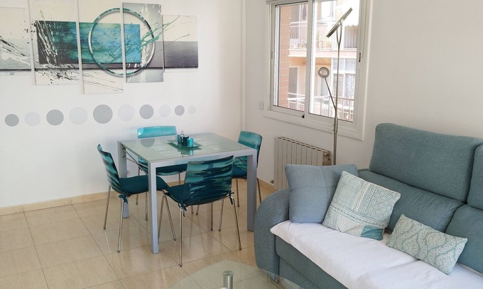 Badalona Appartement | Nido-Badalona Bright & modern with private terrace