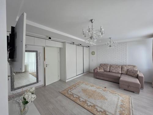Krasnik Appartement | Niepodległości Park View Studio by BookingHost