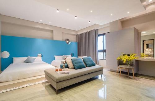 Dongshan Maison | Night Home