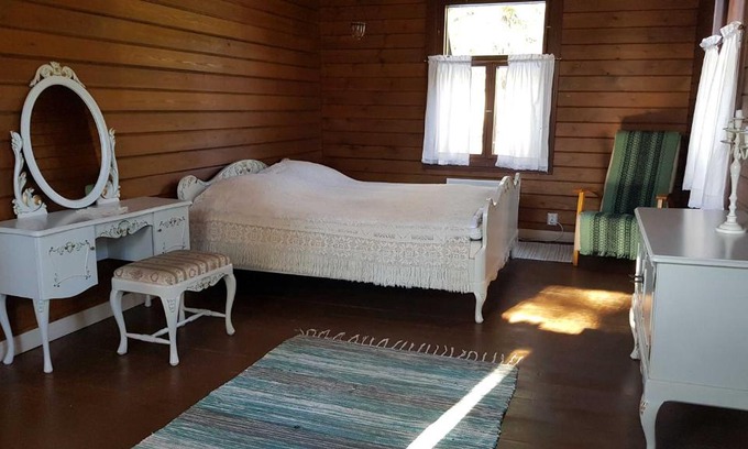 Merikarvia Chalet De Ski | Nikolain tupa, vanha hirsitalo