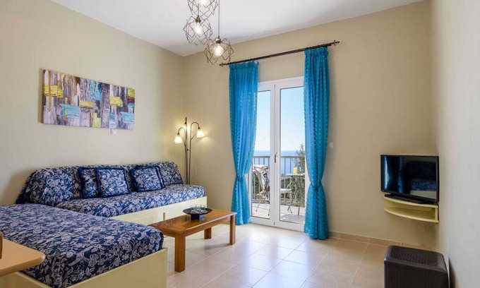 Mousata Appartement | Nikos Apartment | Nikos & Vassilis Apartments