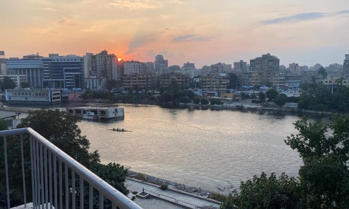 Zamalek Appartement | Nile View 2-Bed Apartment in Zamalek Cairo