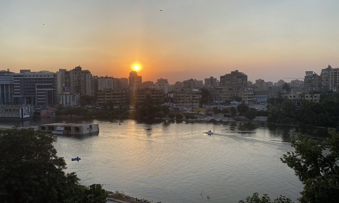 Zamalek Appartement | Nile view cozy 2 bedrooms fully furnished apartment in Zamalek Cairo stays