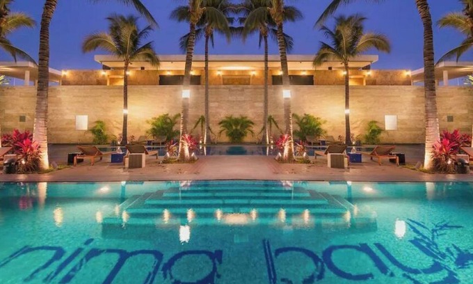 Marina Vallarta Copropriété | Nima Bay Luxurious 3 bedroom, 2 story Penthouse.