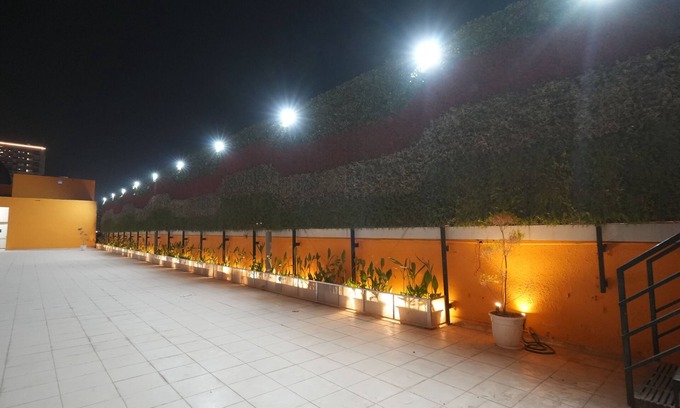 Noida Hôtel | Nimantrana
