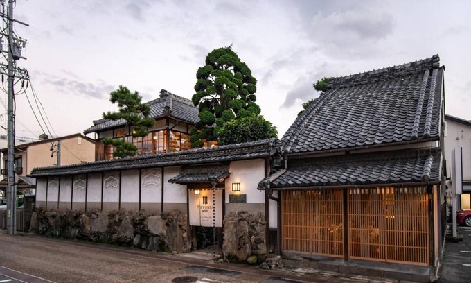 Iga Hôtel | NIPPONIA HOTEL 伊賀上野 城下町