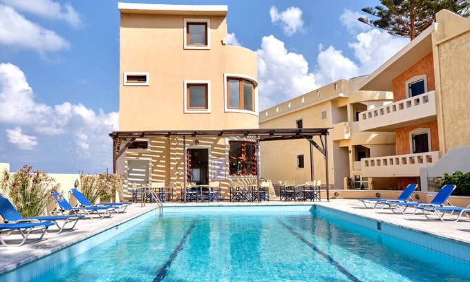 Gournai Hôtel | Niros Beach