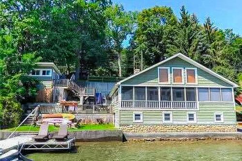 Penn Yan Maison | Nirvana at Keuka