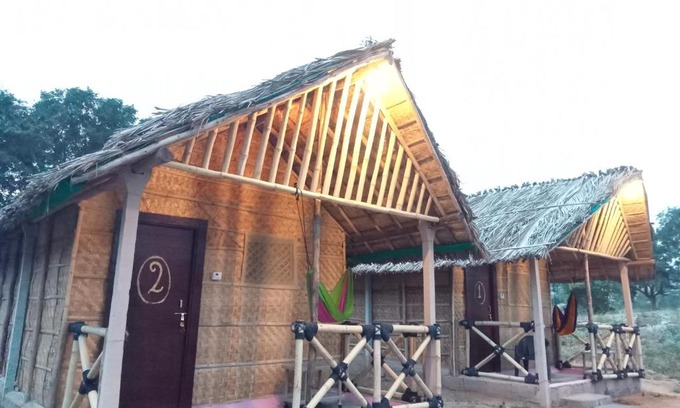 Kamalapur Maison | NIRVANA CAFE HAMPI