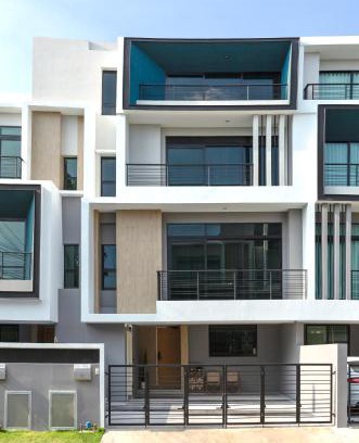 Lat Phrao Maison | Nirvana Define Luxury Townhome Ekkamai Ramintra