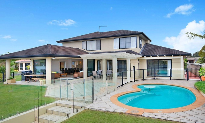 Yamba Maison | Nirvana Waters | Waterfront with Pool